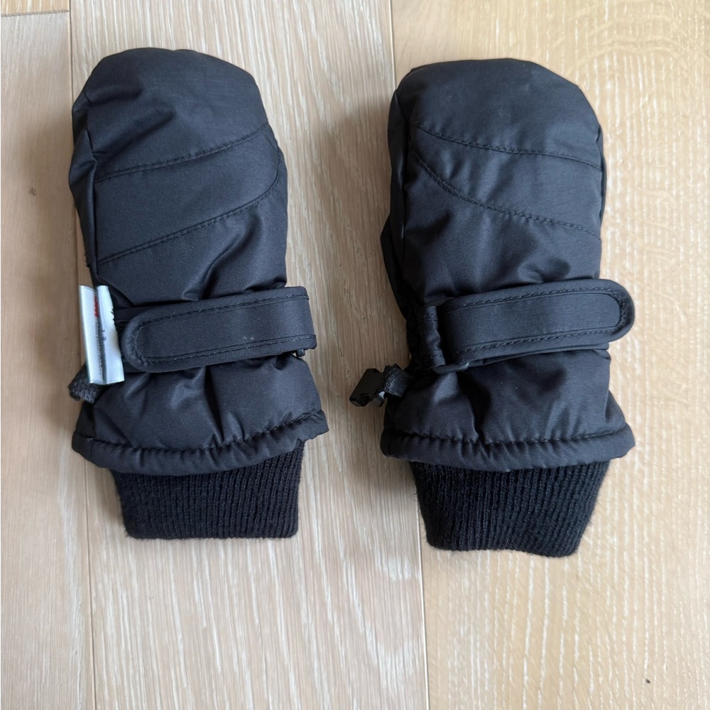 Amazon Kids Black Mittens